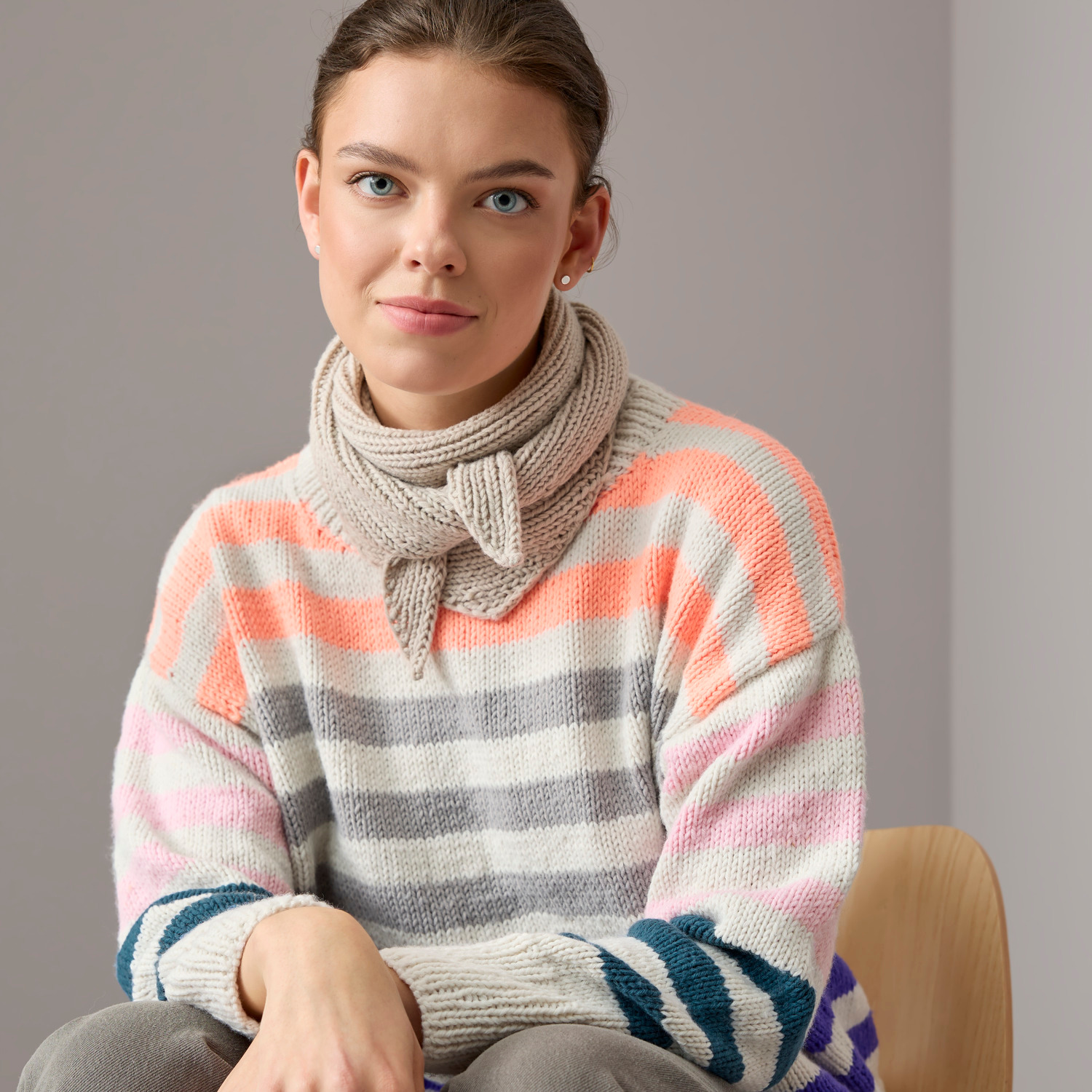 Essentials Vegan Cashmere Neon aran