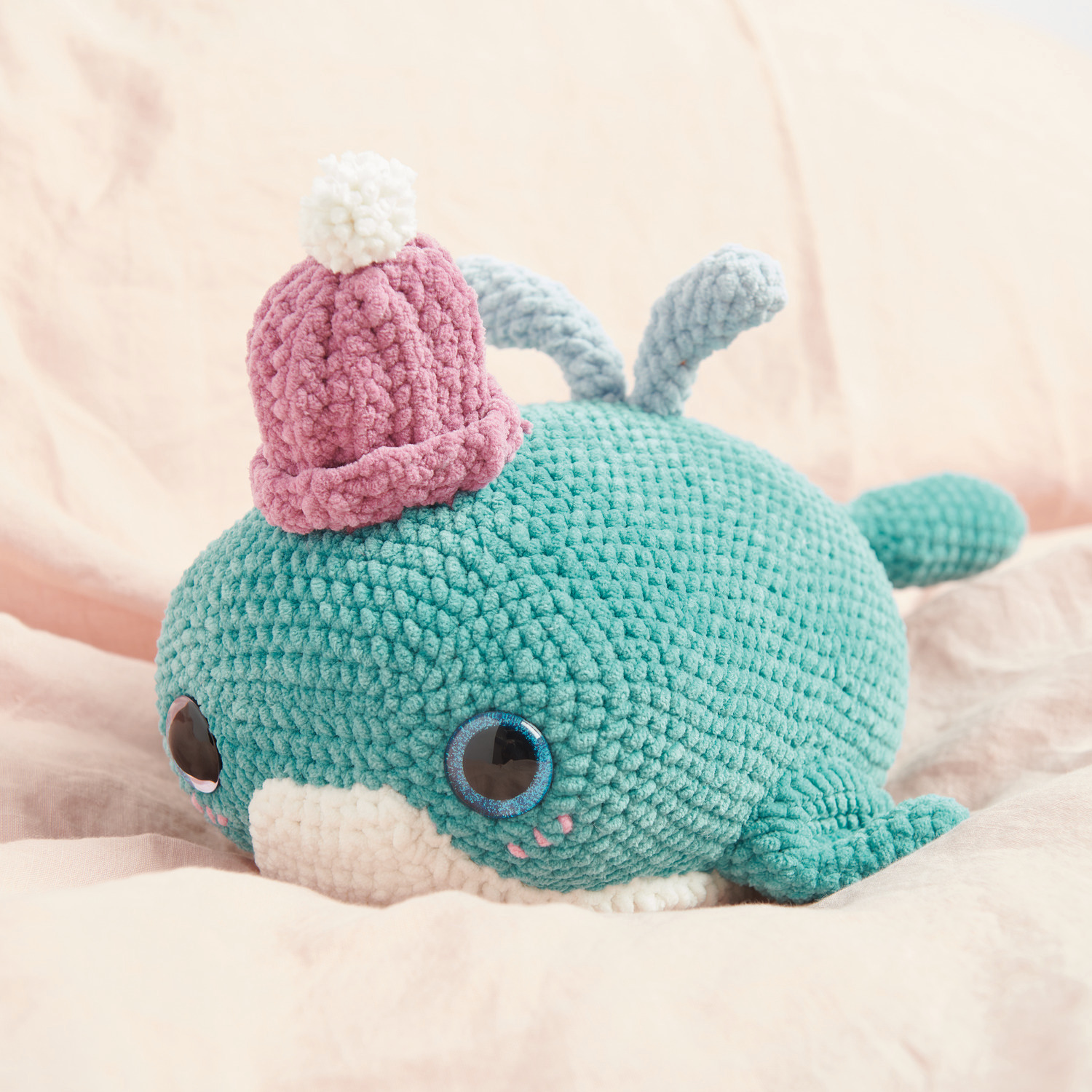 Häkelset Grandpa Whale Modell 06 aus Chenillove Big Cuties